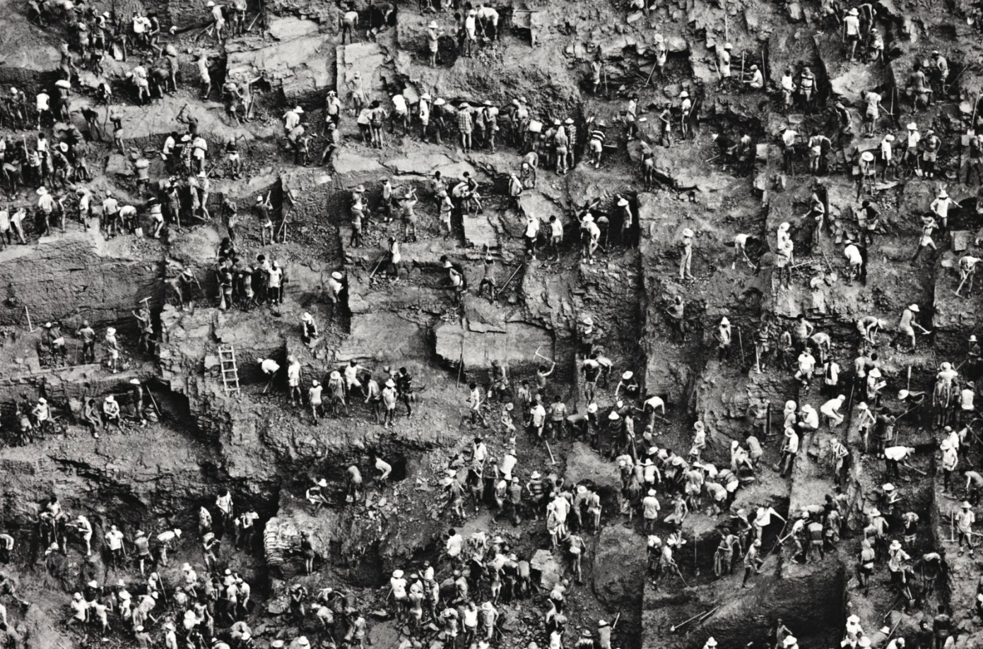 Sebastiao Salgado: Workers: An Archaeology of The Industrial Age - 15 ...